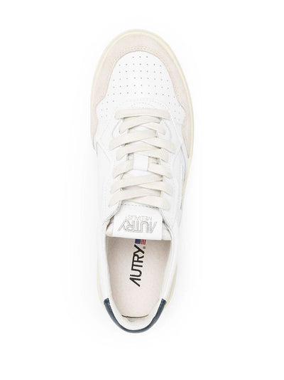 Medalist Low Sneakers