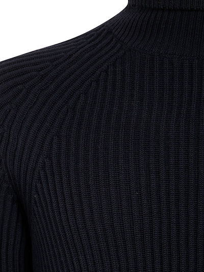 Turtle Neck Slim Fit