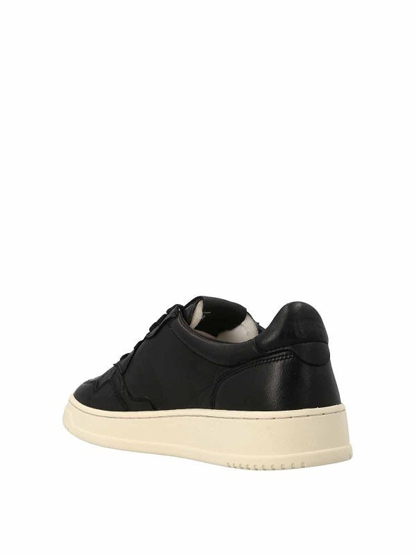 Sneaker Low-top Stringate