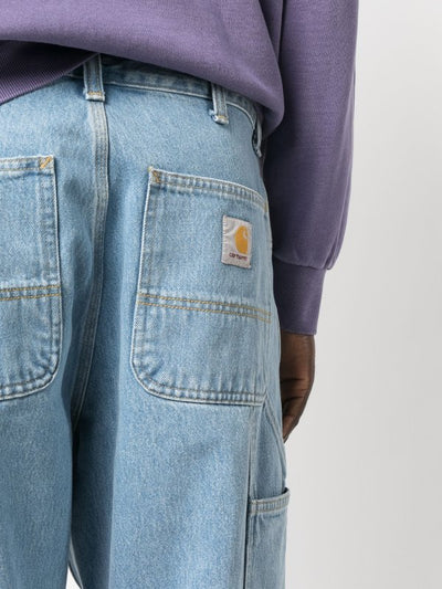 Jeans A Gamba Dritta Con Patch Logo