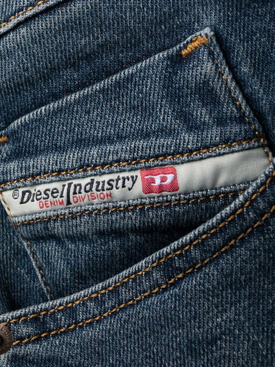 Jeans Slavati Con Logo