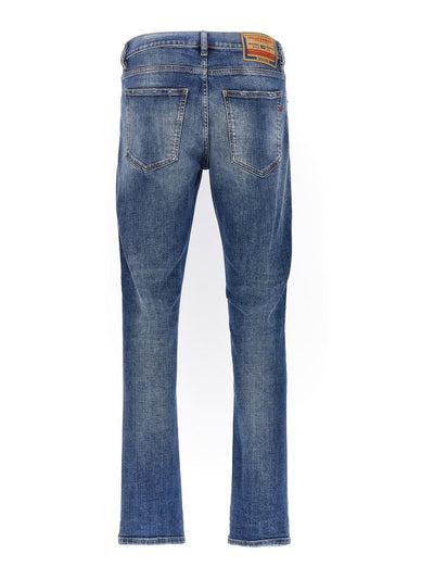 Jeans Strappati