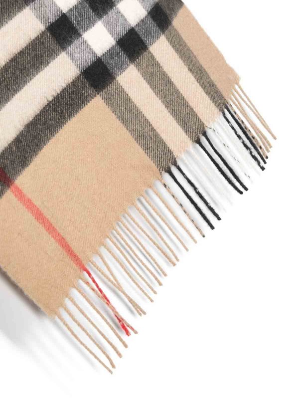 Sciarpa In Cashmere Con Motivo Vintage Check