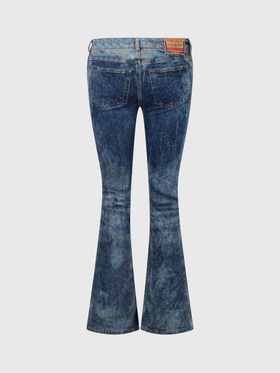 Jeans Svasati Con Fibbia