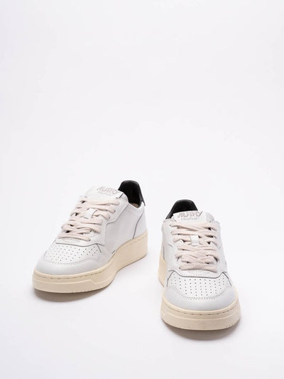 Sneakers In Pelle Colore Bianco E Nero