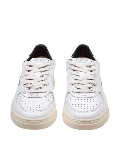 Sneakers In Pelle Colore Bianco E Nero