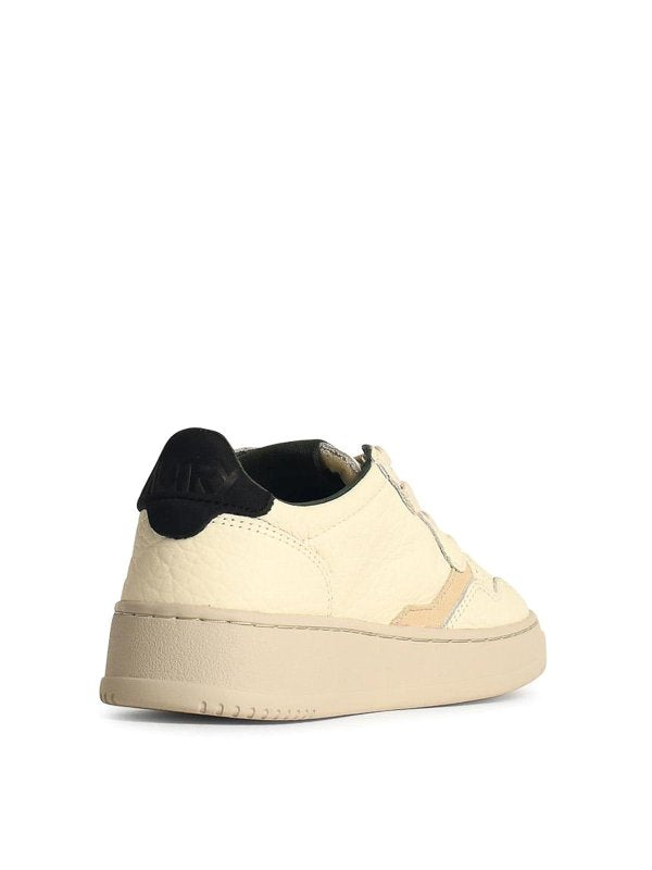 Sneakers  In Pelle Color Crema