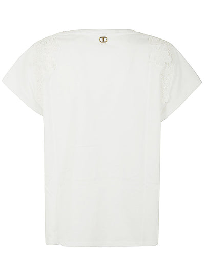 Short Sleeve T-shirt With Embroidered Flowers